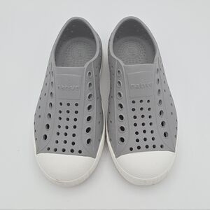 Native Kids Grey Slip-On Sneakers Unisex C10